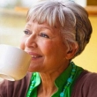Người cao tuổi nên uống gì vào buổi sáng để tốt cho sức khoẻ?